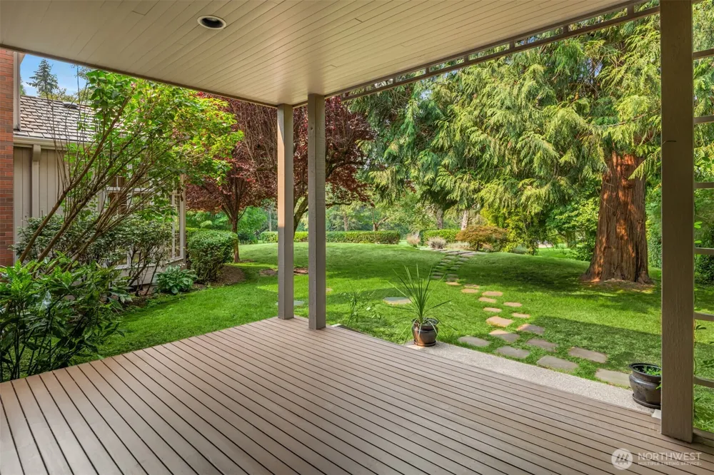13905 212th Drive NE Woodinville, WA 98077
