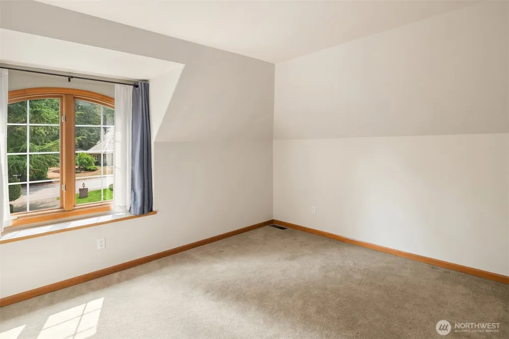 13905 212th Drive NE Woodinville, WA 98077