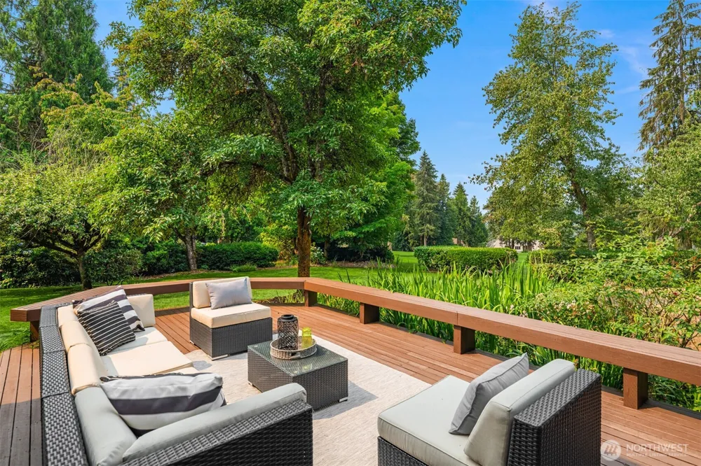 13905 212th Drive NE Woodinville, WA 98077