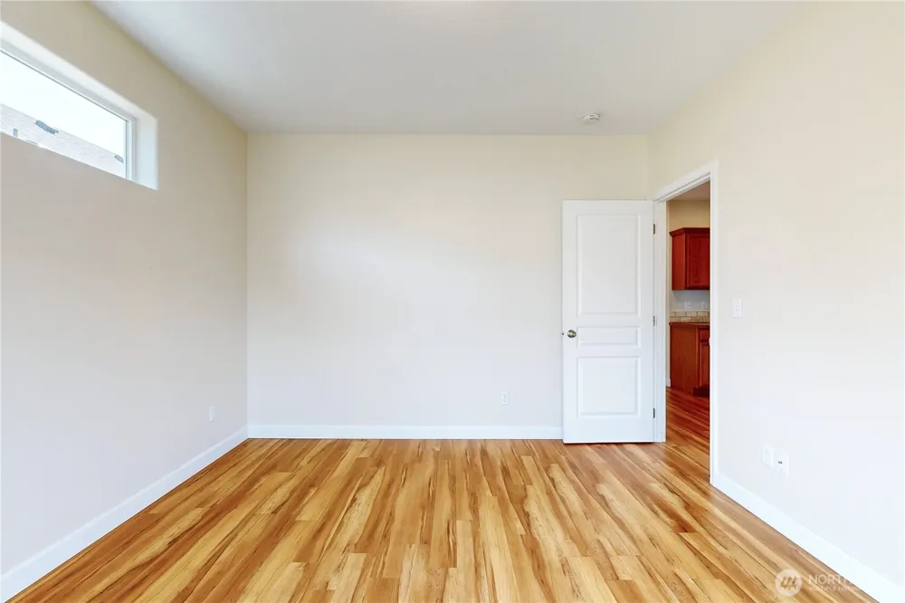 1212 SW Carver Street College Place, WA 99324