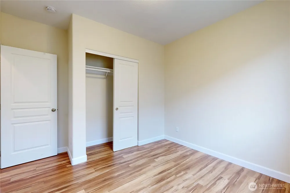 1212 SW Carver Street College Place, WA 99324