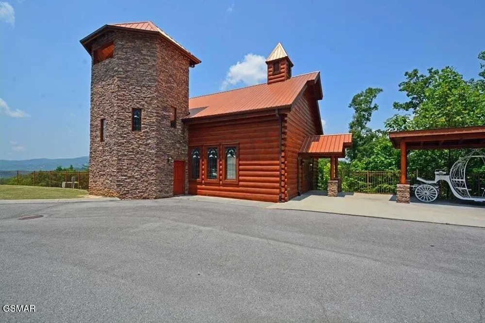 1740 High Rock Way Sevierville, TN 37862