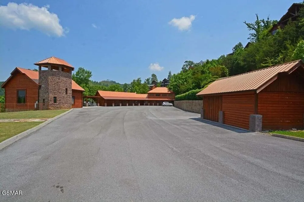 1740 High Rock Way Sevierville, TN 37862
