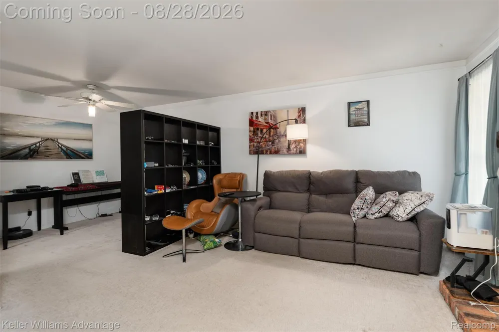 20928 E Glen Haven Circle Novi City, MI 48167