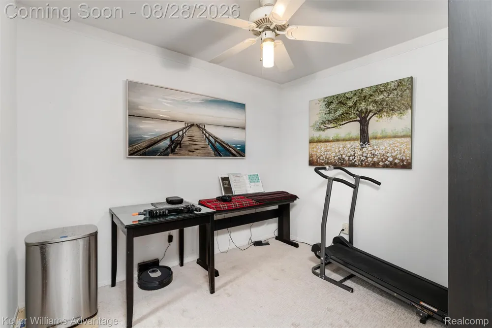 20928 E Glen Haven Circle Novi City, MI 48167