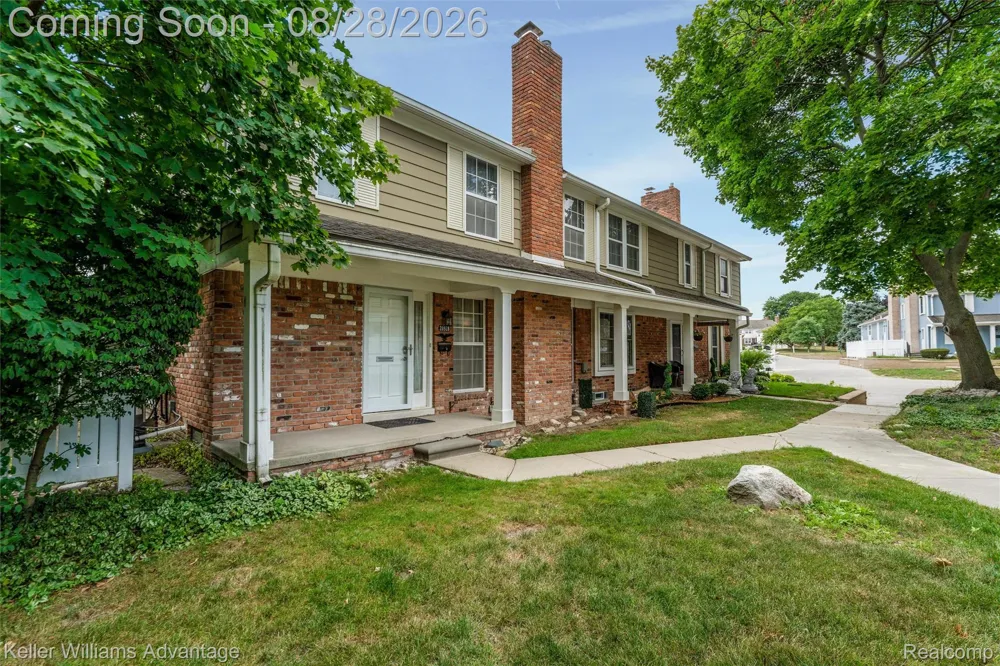 20928 E Glen Haven Circle Novi City, MI 48167