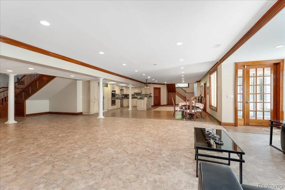 3543 Cedar Brook Drive Rochester Hills City, MI 48309