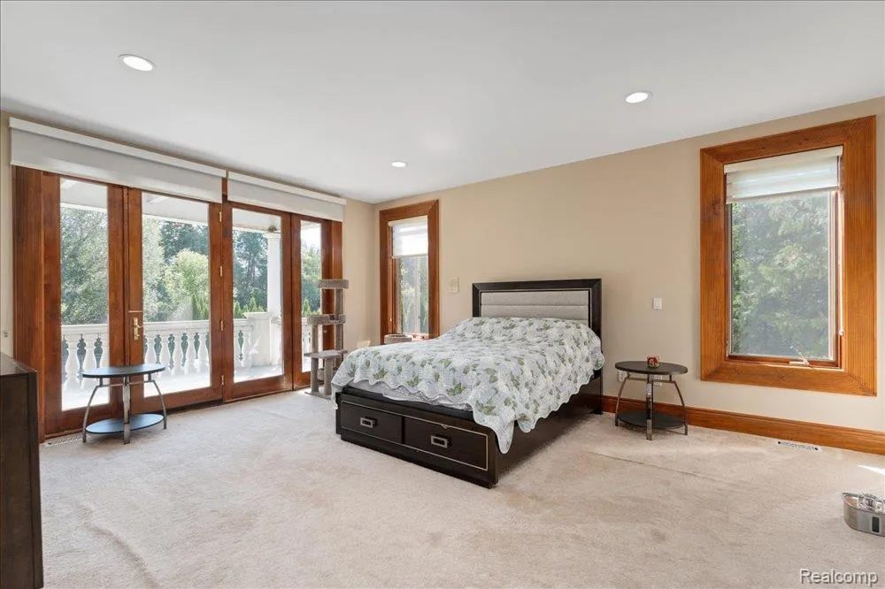 3543 Cedar Brook Drive Rochester Hills City, MI 48309