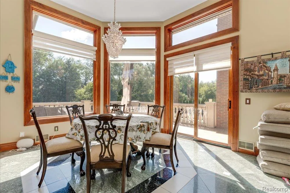 3543 Cedar Brook Drive Rochester Hills City, MI 48309