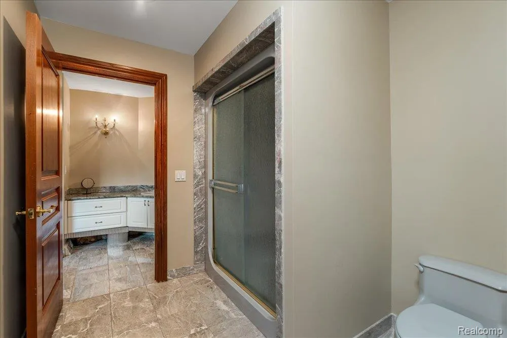 3543 Cedar Brook Drive Rochester Hills City, MI 48309