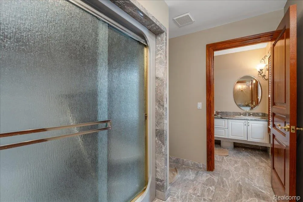 3543 Cedar Brook Drive Rochester Hills City, MI 48309