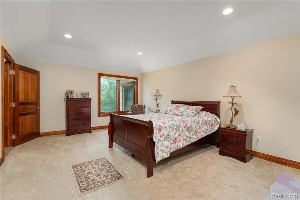3543 Cedar Brook Drive Rochester Hills City, MI 48309