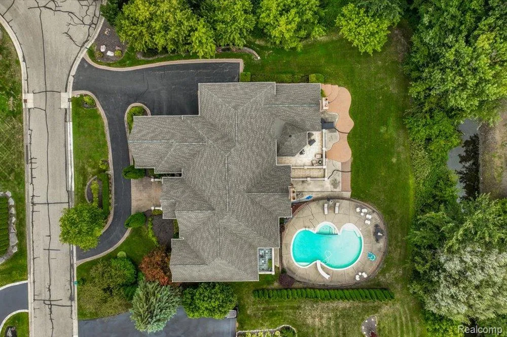 3543 Cedar Brook Drive Rochester Hills City, MI 48309