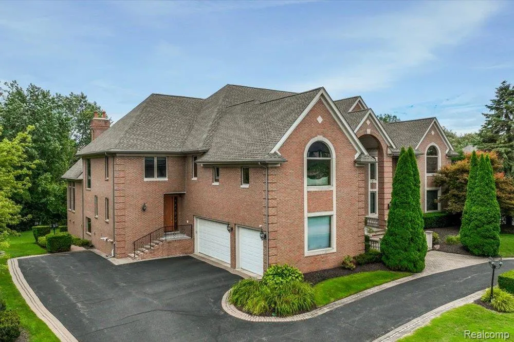 3543 Cedar Brook Drive Rochester Hills City, MI 48309