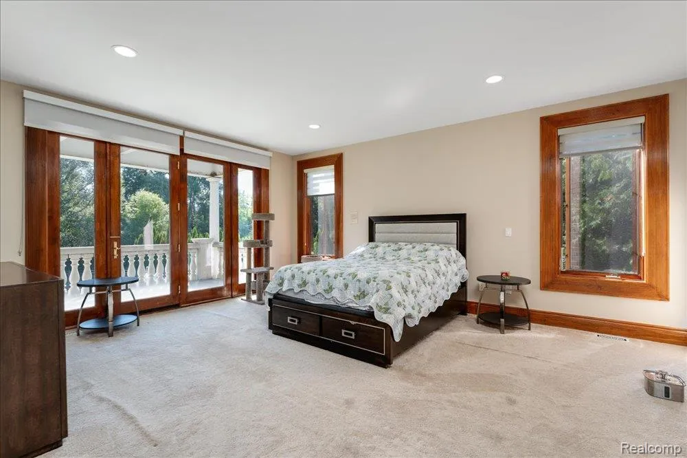 3543 Cedar Brook Drive Rochester Hills City, MI 48309