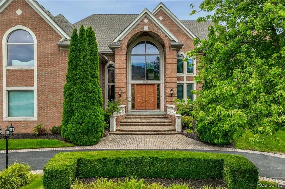 3543 Cedar Brook Drive Rochester Hills City, MI 48309