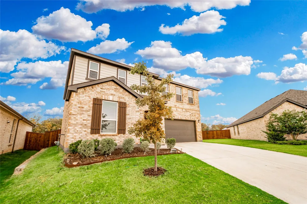 1200 Lancaster Drive Justin, TX 76247