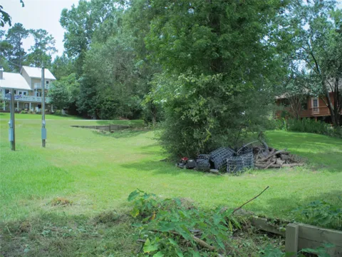 462 Lakefront Drive