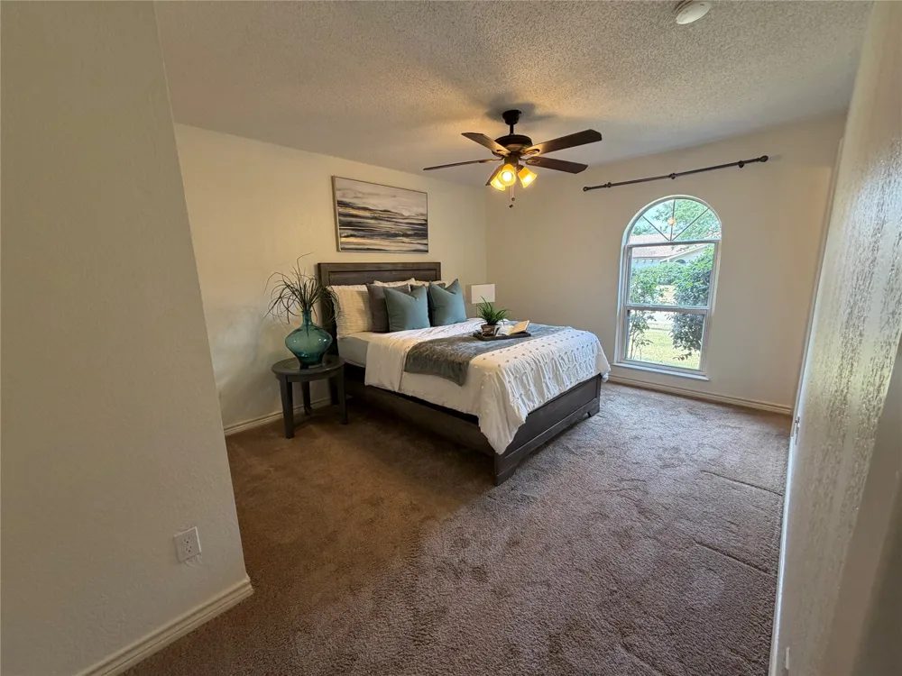 1332 Cherry Hill Lane Lewisville, TX 75067