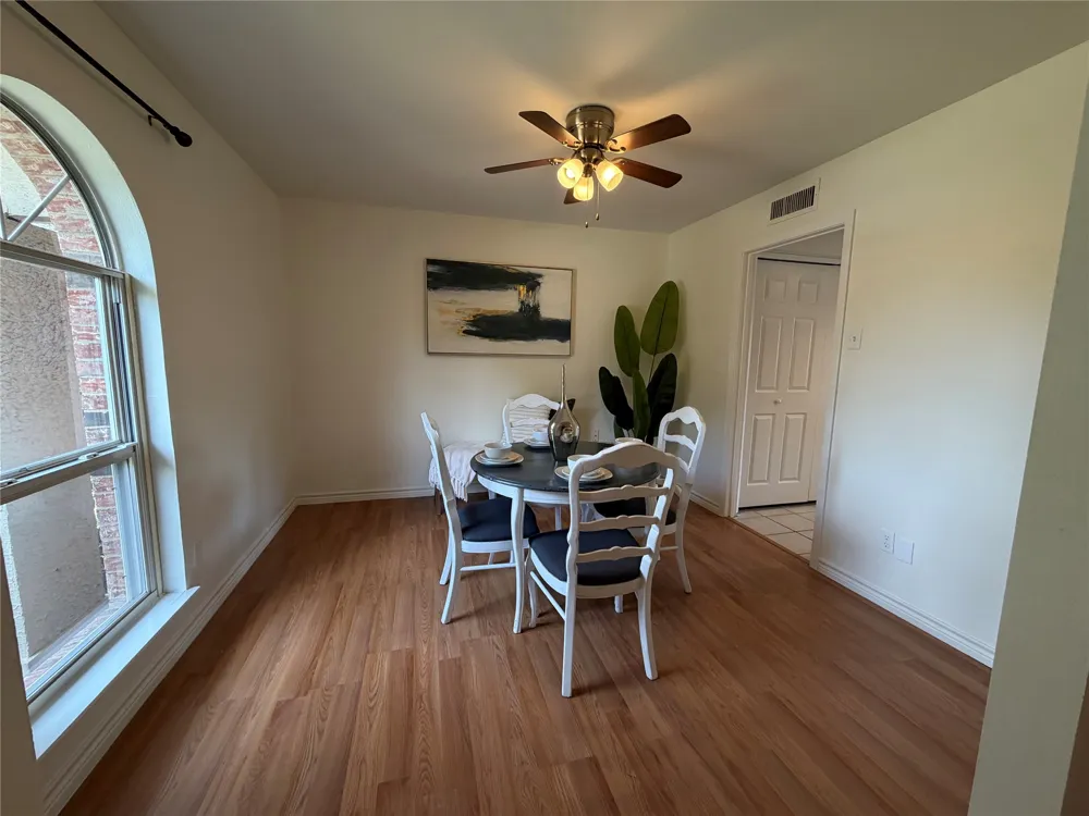 1332 Cherry Hill Lane Lewisville, TX 75067