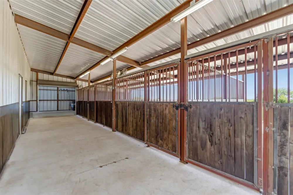 10106 Prather Road Springtown, TX 76082