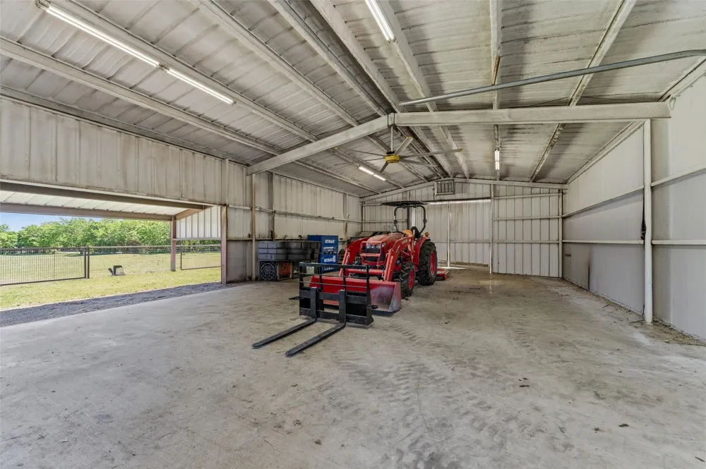 10106 Prather Road Springtown, TX 76082