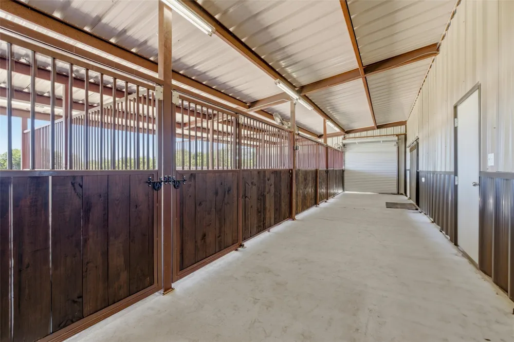 10106 Prather Road Springtown, TX 76082