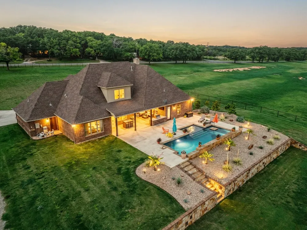 10106 Prather Road Springtown, TX 76082