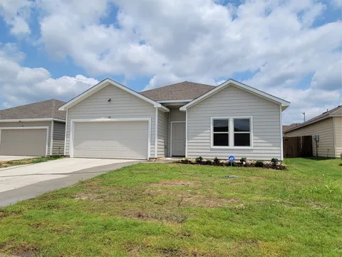 108 Canales Circle