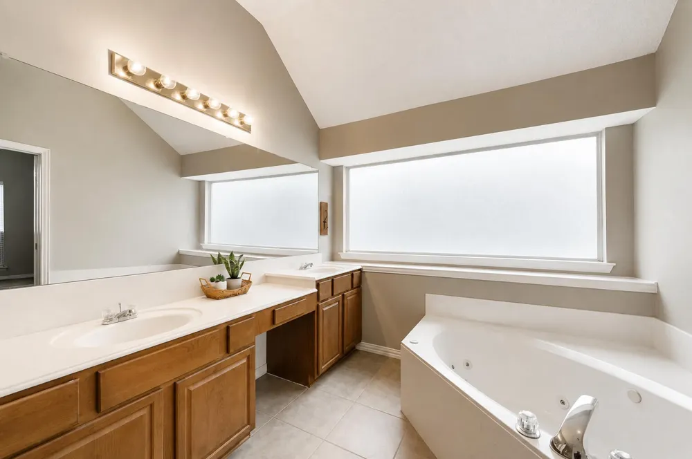 6119 Widgeon Court Sachse, TX 75048