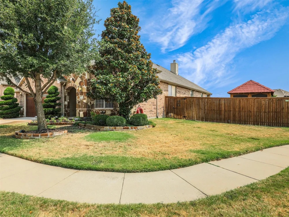 1317 Wheatear Drive Little Elm, TX 75068