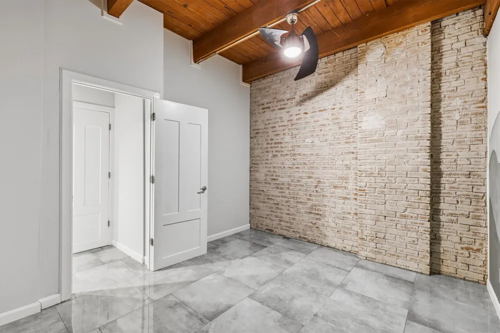 509 Elm Street #604 Dallas, TX 75202