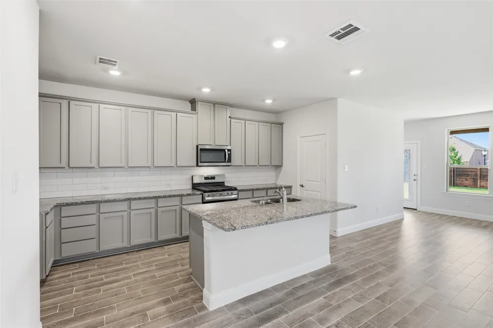 11216 Ranchera Drive Aubrey, TX 76227