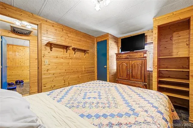 1510 E STREET Golden, CO 80401