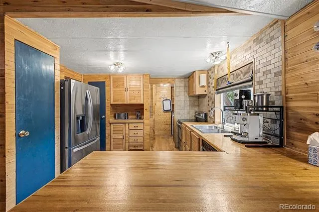 1510 E STREET Golden, CO 80401