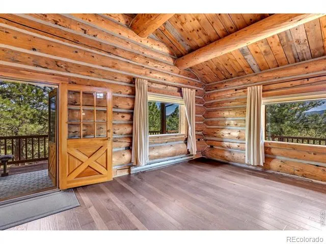 679 Cougar Drive Boulder, CO 80302