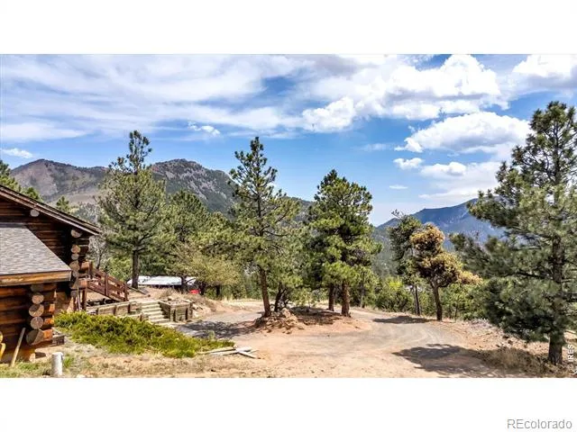 679 Cougar Drive Boulder, CO 80302