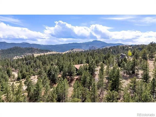 679 Cougar Drive Boulder, CO 80302