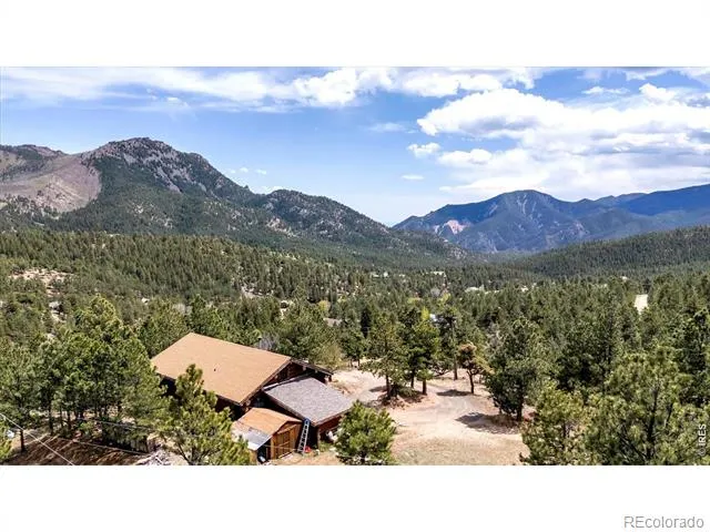 679 Cougar Drive Boulder, CO 80302