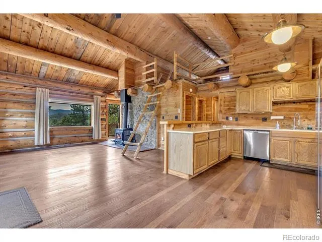 679 Cougar Drive Boulder, CO 80302