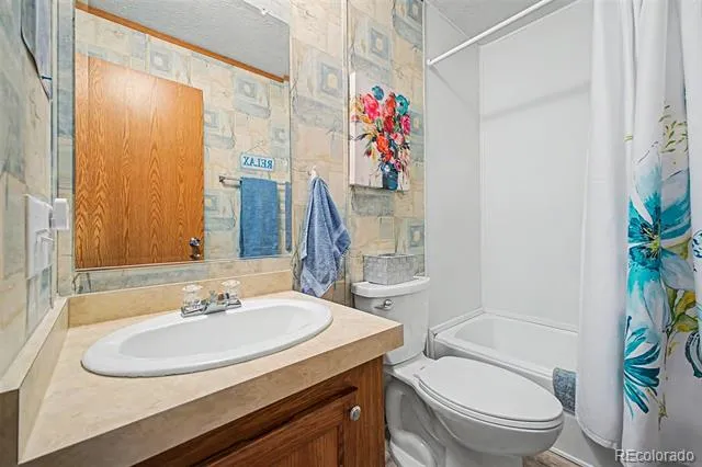 3750 Cascade Avenue Colorado Springs, CO 80907