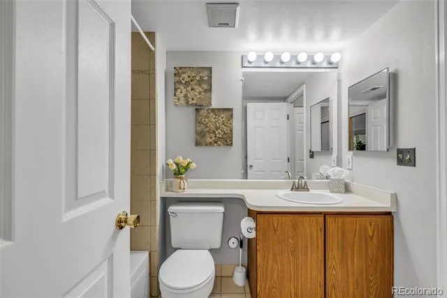 2575 S Syracuse Way #A106 Denver, CO 80231