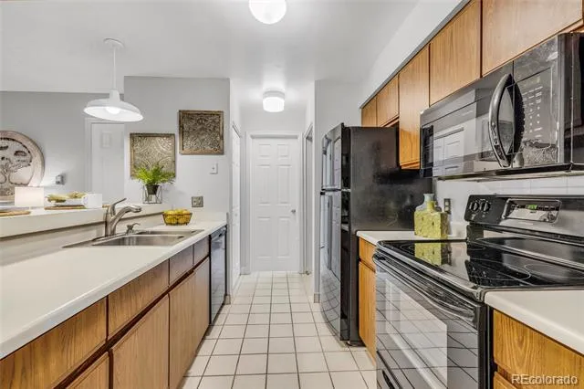 2575 S Syracuse Way #A106 Denver, CO 80231