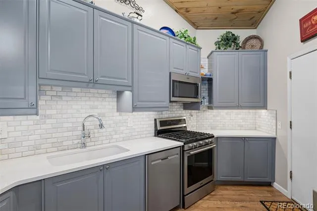 1470 S Quebec Way #101 Denver, CO 80231