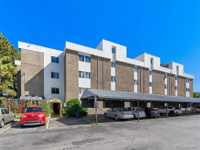 384 S Ironton Street #401 Aurora, CO 80012
