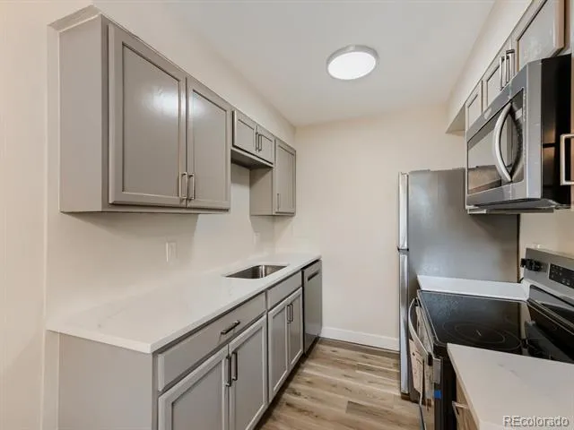 384 S Ironton Street #401 Aurora, CO 80012