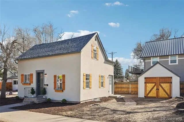 415 E Yampa Street Colorado Springs, CO 80903