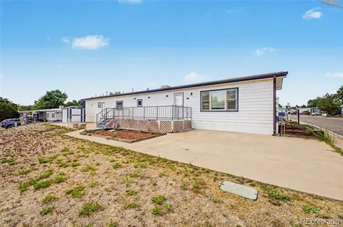 8201 S Santa Fe Drive