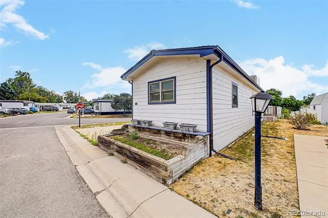 8201 S Santa Fe Drive Littleton, CO 80120