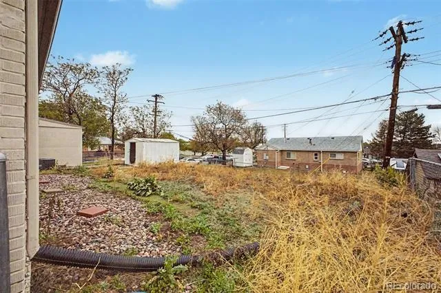 2301 E 93rd Place Thornton, CO 80229